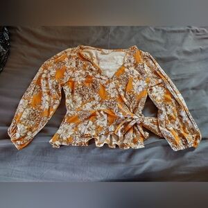 Meraki Floral Cropped Wrap Top/Orange & White Floral Print/Size Medium (Juniors)